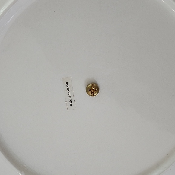 Holiday mountain lodge two tiered server Made In Thaiiland - Picture 4 of 4